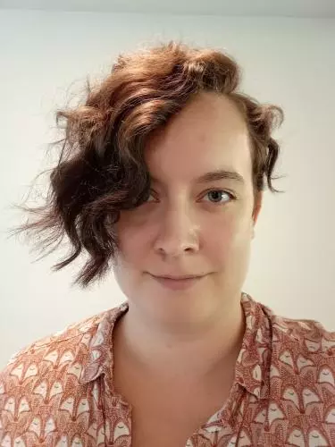 amacfarlane headshot2020