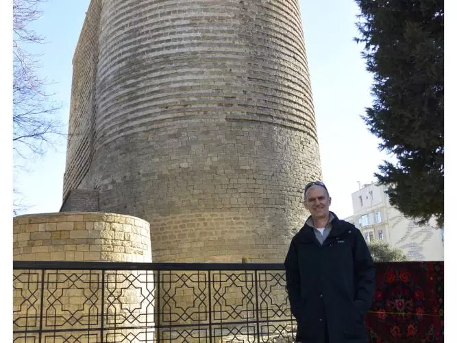 eb in baku